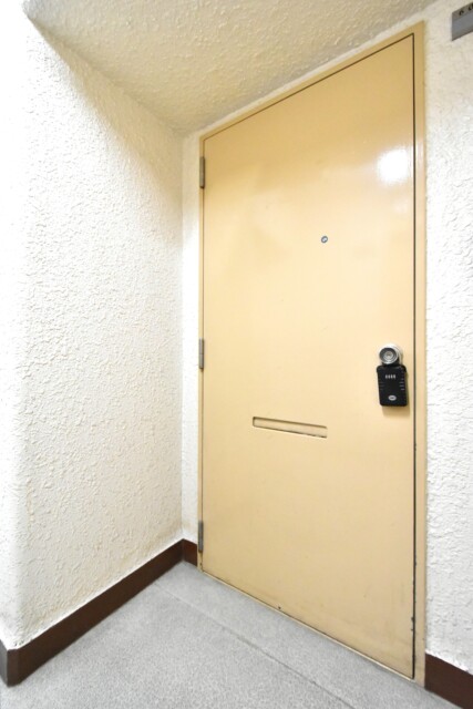 マンション五反田 玄関