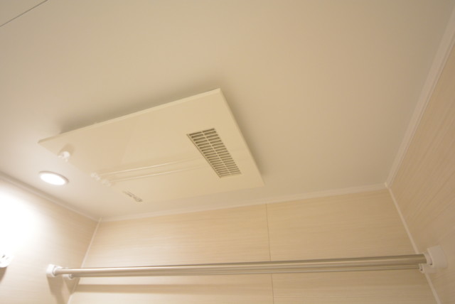 ハイツ千駄ヶ谷 浴室