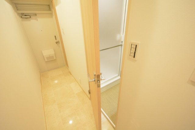 ハイツ千駄ヶ谷 洗面室