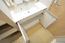 ハイツ千駄ヶ谷 洗面室