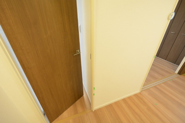 三軒茶屋ターミナルビル 洋室2