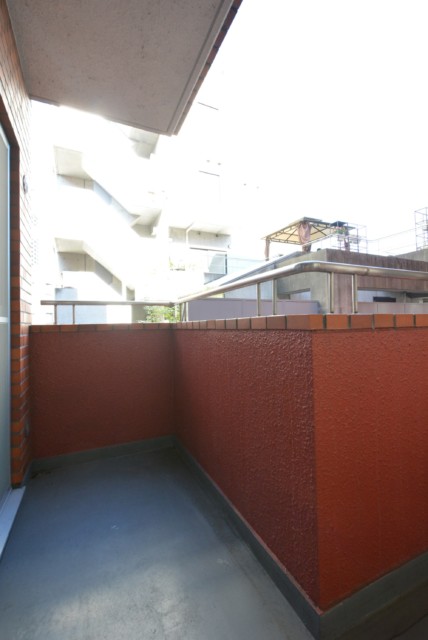 ライオンズマンション広尾第２ バルコニー