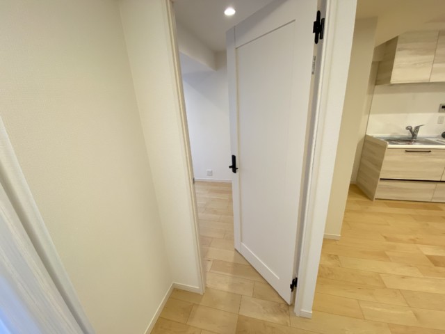 ライオンズマンション西五反田 洋室2