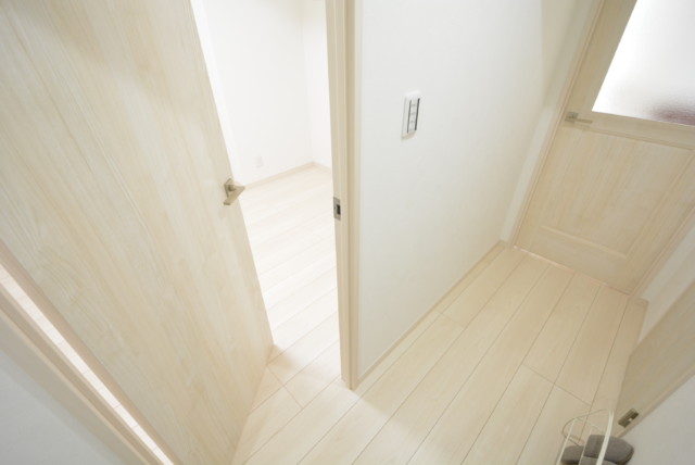 パレス三條 洋室1