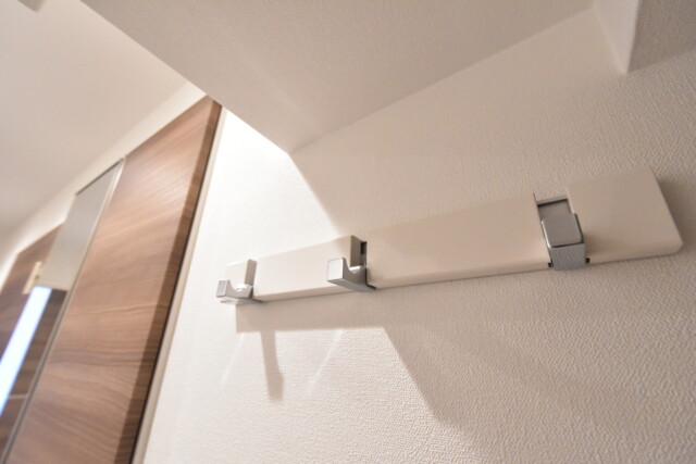 秀和目黒駅前レジデンス 玄関