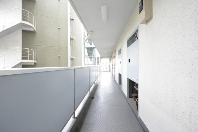 渋谷藤和コープ 玄関