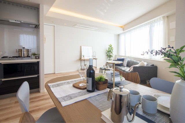 ピアース乃木坂 (2)