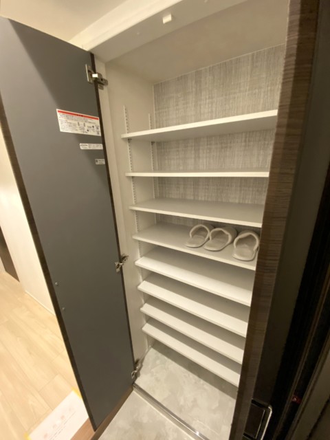 南青山サマリヤマンション 玄関