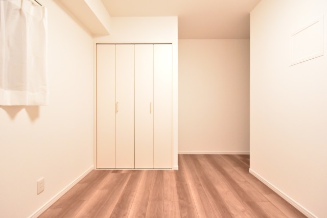 クレべール西新宿 洋室1