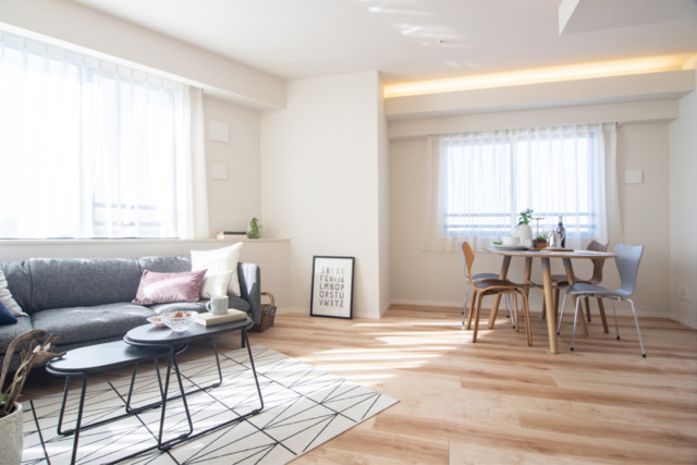 ピアース乃木坂 (1)