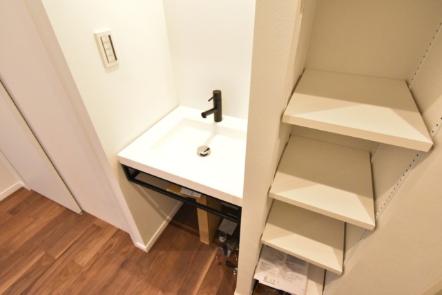 メゾンエクレーレ浜町公園 11階洗面台