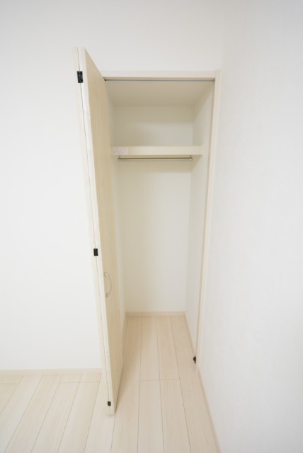 パレス三條 洋室1