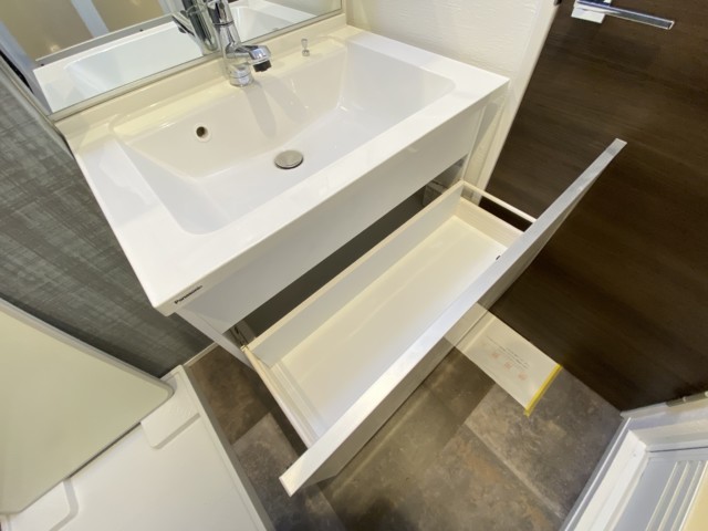 南青山サマリヤマンション 洗面室