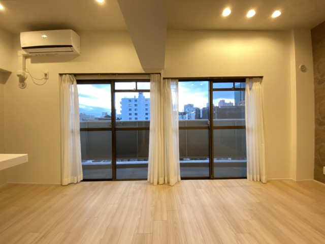 南青山サマリヤマンション バルコニー