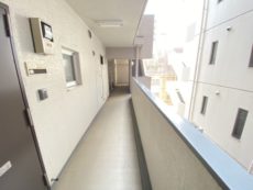 中央ビルディング 玄関