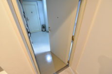 メゾンエクレーレ浜町公園 11階玄関 メゾンエクレーレ浜町公園 11階玄関