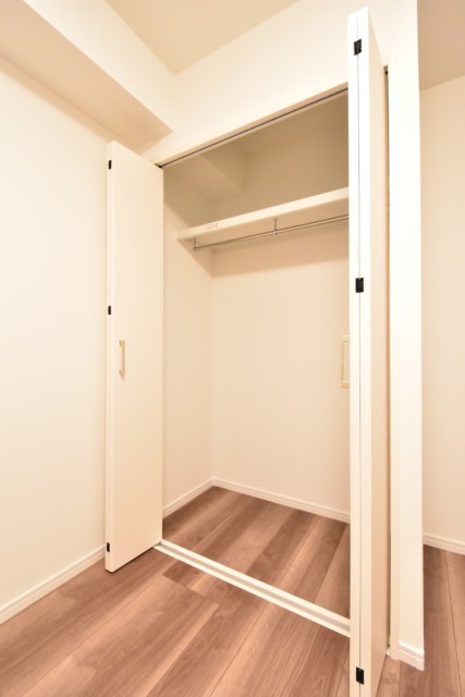 クレべール西新宿 洋室1