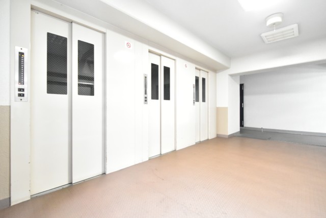 大森ハイツ 玄関