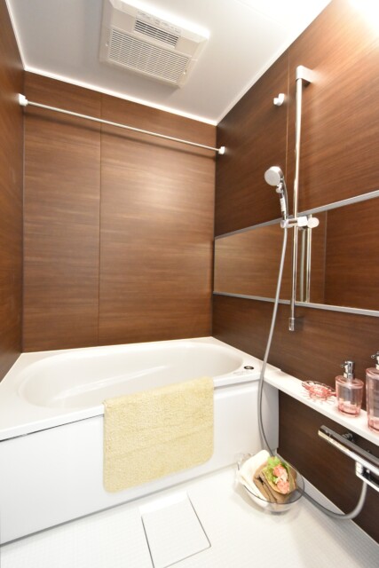 初穂マンションひがし京橋 浴室