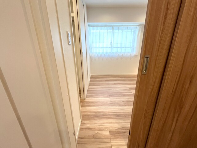 ライオンズマンション箱崎町 洋室2