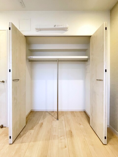 塔の山ハイツ 洋室