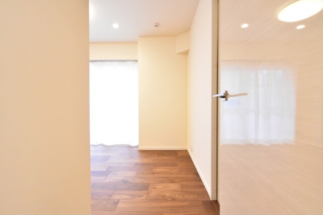 初穂マンションひがし京橋 洋室1