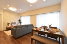 初穂マンションひがし京橋 LDK