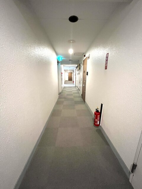 ライオンズマンション箱崎町 玄関廊下