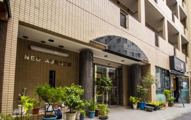 ネオアージュ八丁堀　エントランス