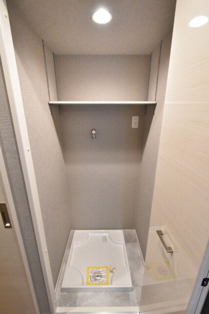 初穂マンションひがし京橋 玄関