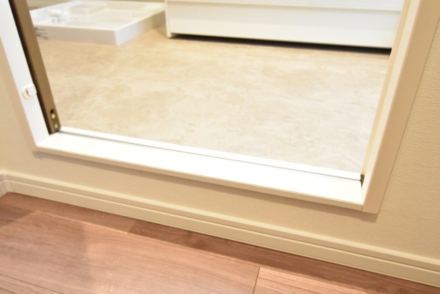 秀和目黒レジデンス 洗面室