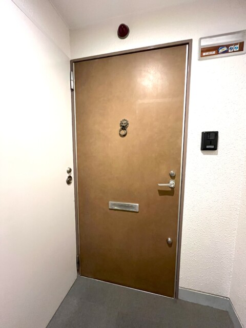 ライオンズマンション箱崎町 玄関廊下