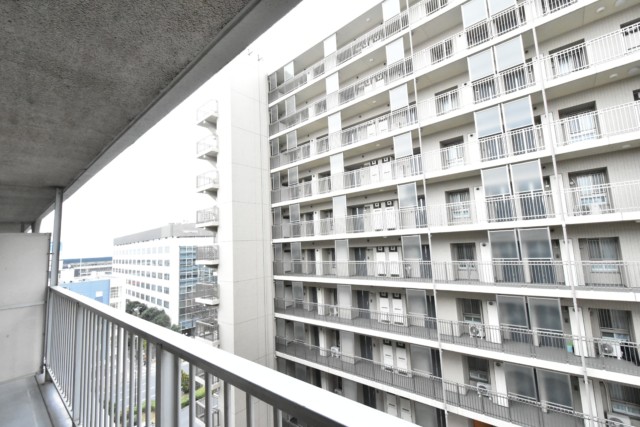 メガロン大森 バルコニー