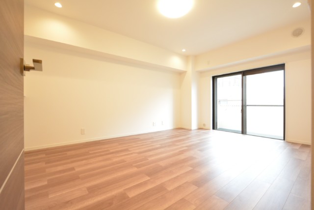 シルバープラザ白山 洋室1