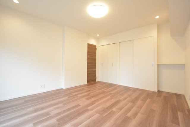 シルバープラザ白山 洋室1