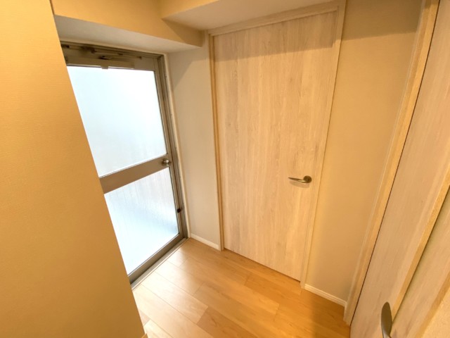 メガロン御殿山 玄関