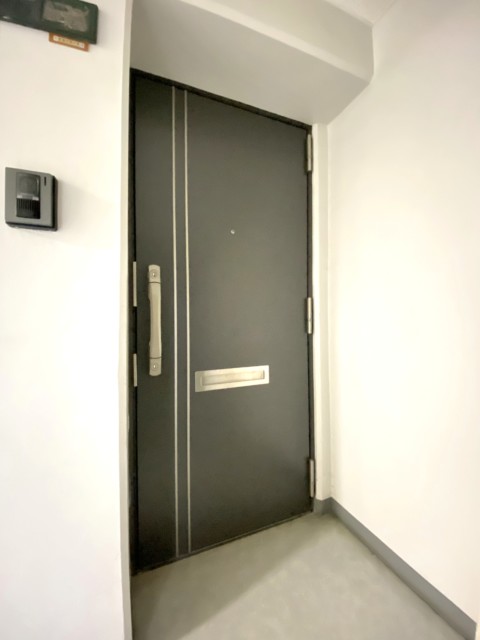 メガロン御殿山 玄関