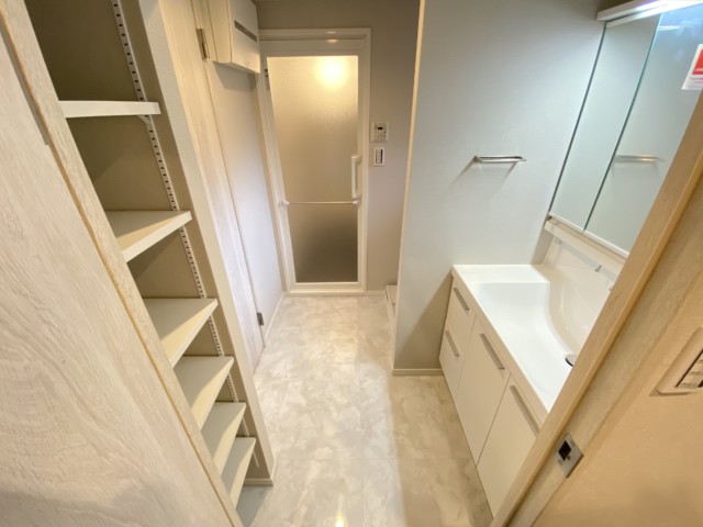 メガロン御殿山 洗面室