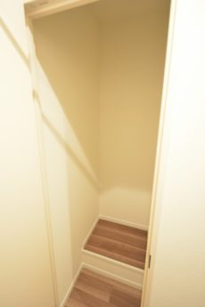 シルバープラザ白山 ニッチカウンター