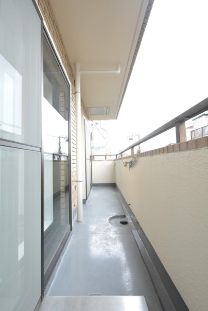 シルバープラザ白山 東側バルコニー