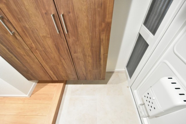 大森駅前住宅１号棟 玄関