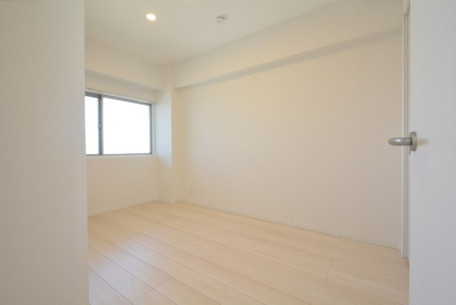 ハイライフ用賀 洋室1