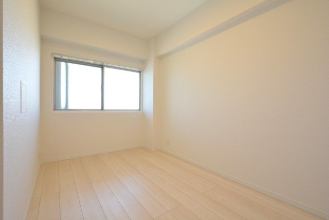 ハイライフ用賀 洋室1