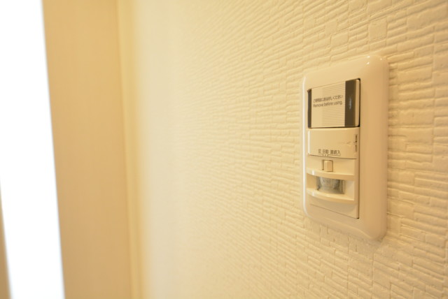 ハイライフ用賀 玄関