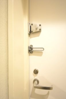 ライオンズマンション上野毛第３ 玄関