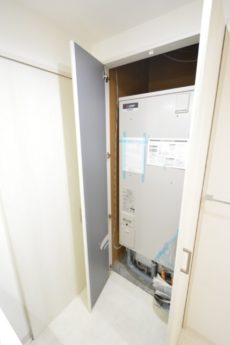 ノア新宿 洗面室