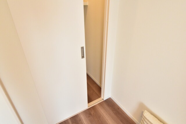 東建柏木マンション 洋室2