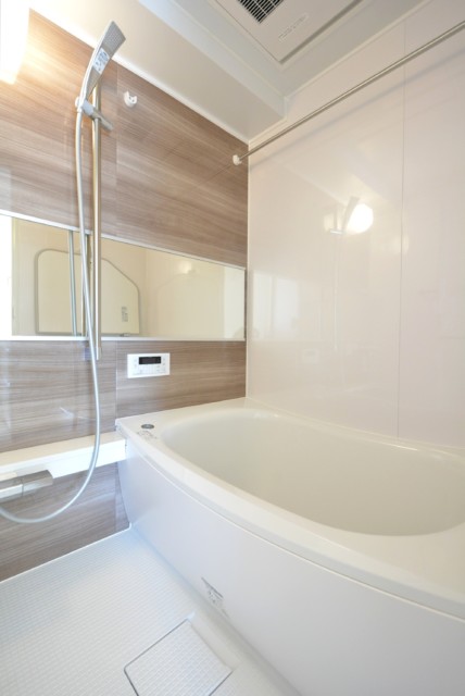ハイライフ用賀 浴室