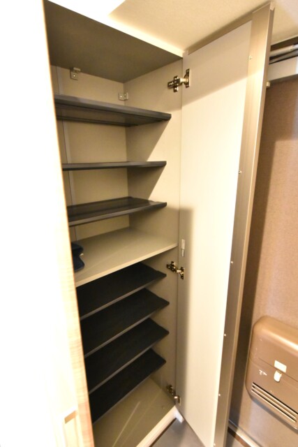 東建柏木マンション 玄関