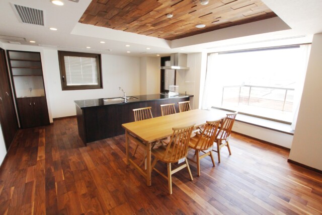 ロワ・ヴェール市ヶ谷左内坂 LDK